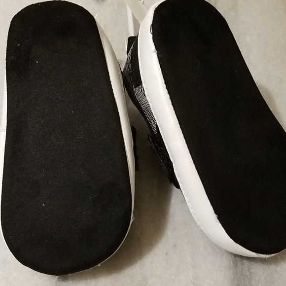 Baby boy shoes - Picture 3 of 4